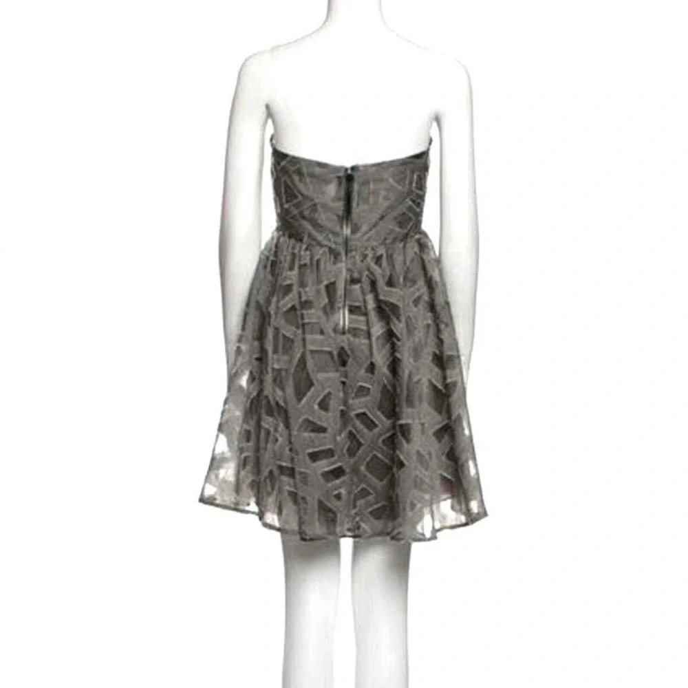Alice + Olivia Grey Kristin Strapless Babydoll Dress Size 2 NWOT - Picture 5 of 6